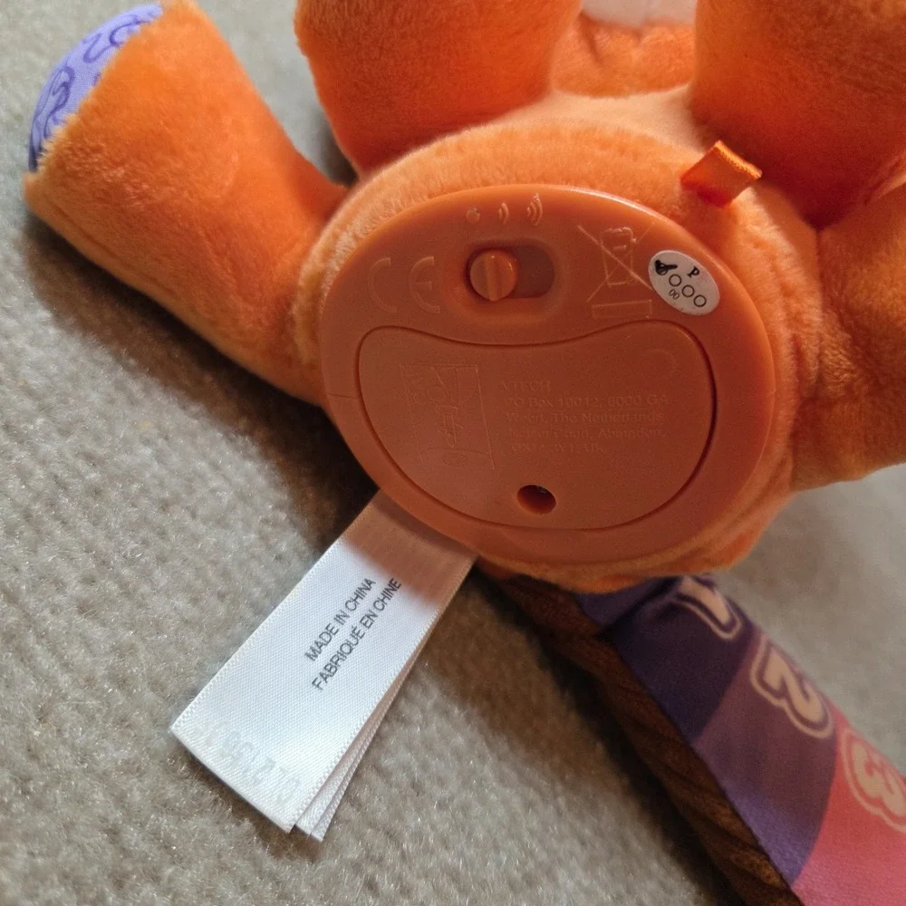 LeapFrog Colorful Counting Red Panda Learning Plush Toy Orange 80-612100